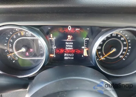 2018 Jeep Wrangler Unlimited Sport S 4X4 z USA, uszkodzony, nr VIN 1C4HJXDG2JW273651